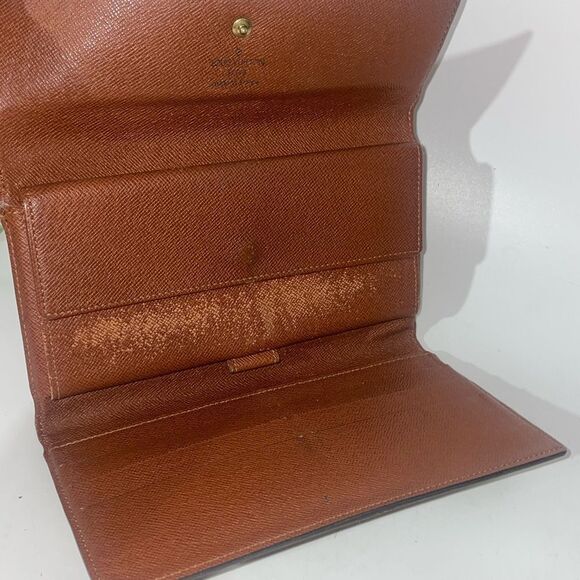 Authentic Louis Vuitton Monogram International Wallet - Picture 11 of 15
